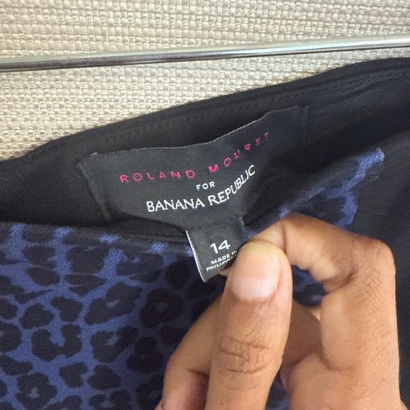 Banana Republic Blue and Black Pencil Skirt - Picture 2 of 3